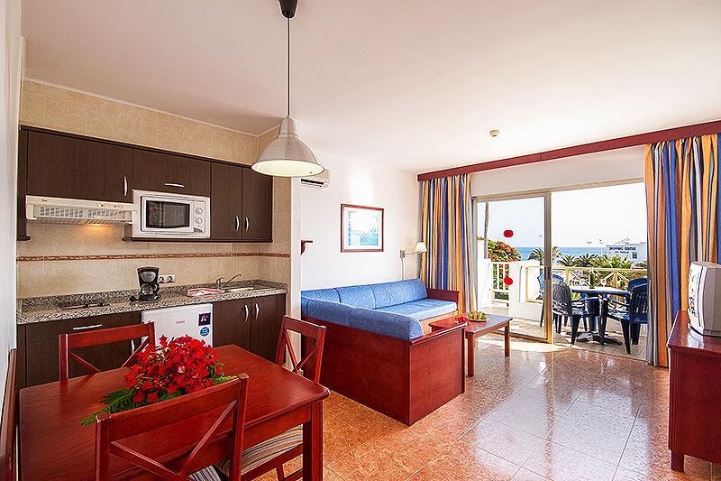 Hotel Floresta Puerto del Carmen  Esterno foto