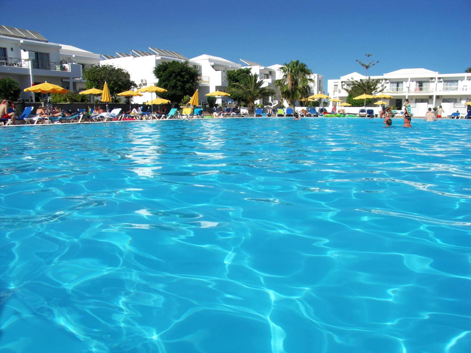Hotel Floresta Puerto del Carmen  Esterno foto